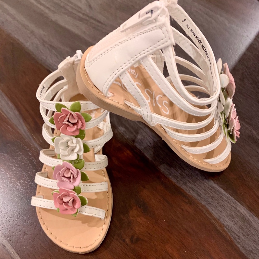 Floral white toddler sandal